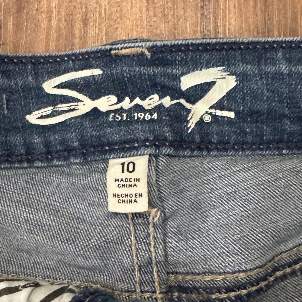Seven7 Denim Shorts Womens Size 10 Floral Embroidered Mid Rise Casual - Picture 3 of 7